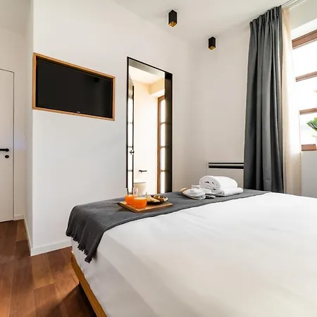 Bed & Breakfast Arringo - Comfy 4*